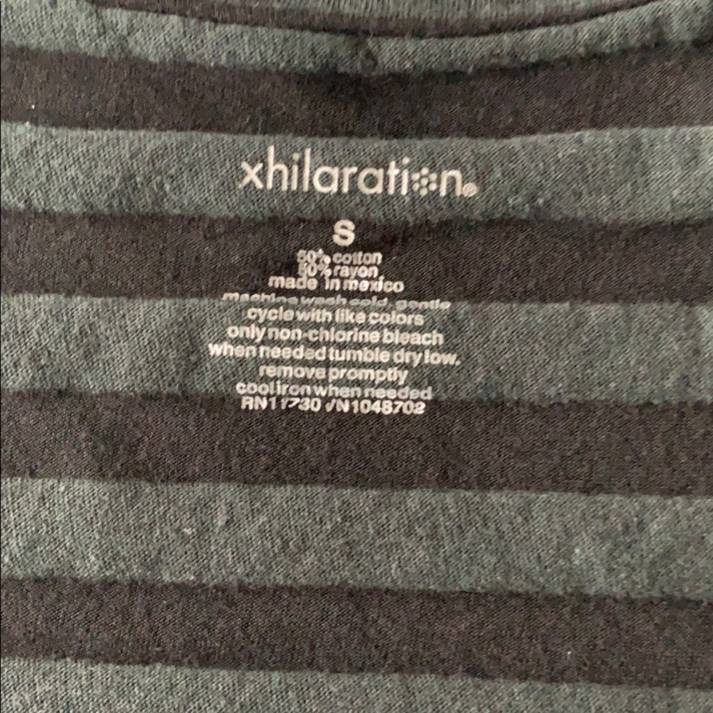 Exhilaration Striped Tank Cap Sleeves Rolled Edges - Picture 2 of 6